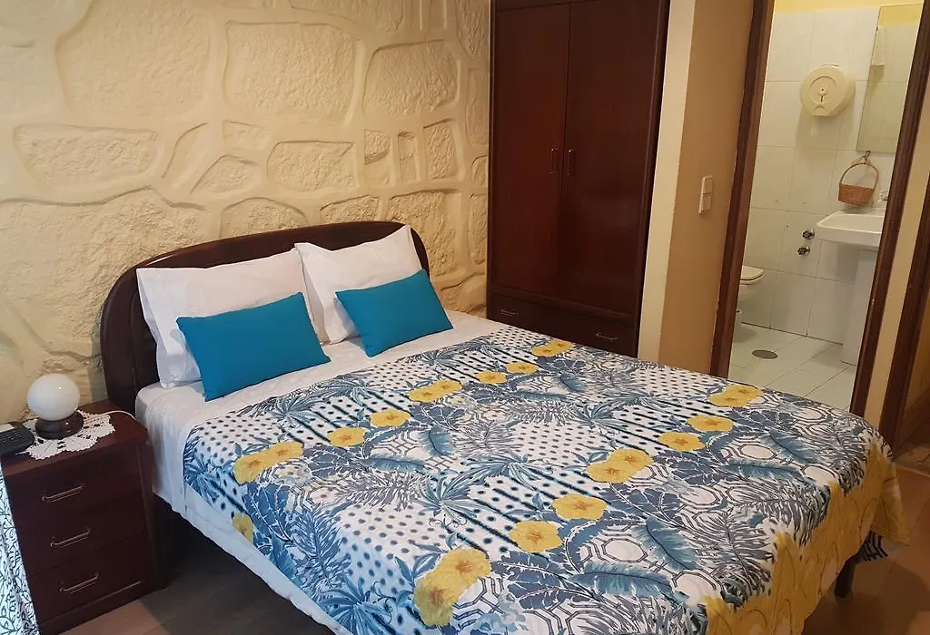 Caldeira Guest House-1